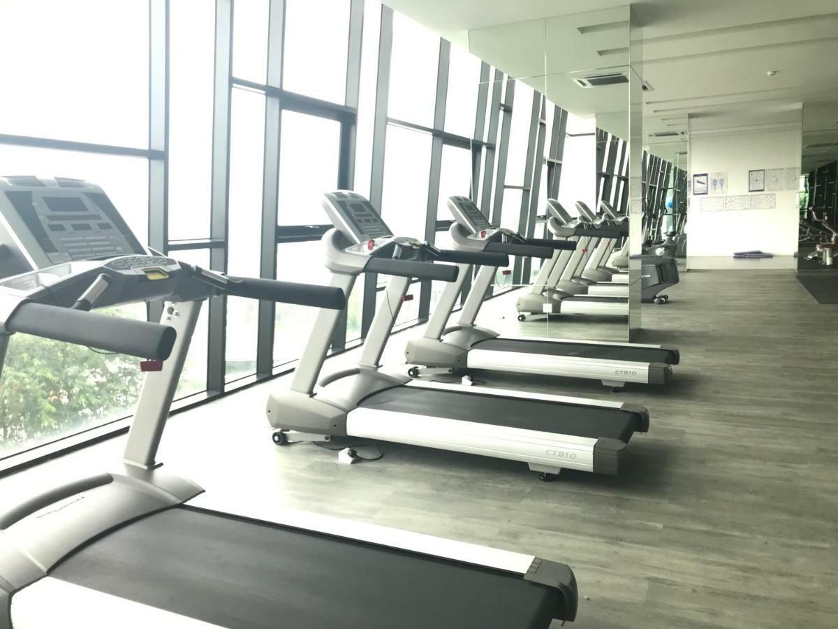 Апартаменты Mosaic Souhtkey Highfloor 2Br 2-6Pax 5Mins Jbciq&Sentosa Джохор-Бару Экстерьер фото