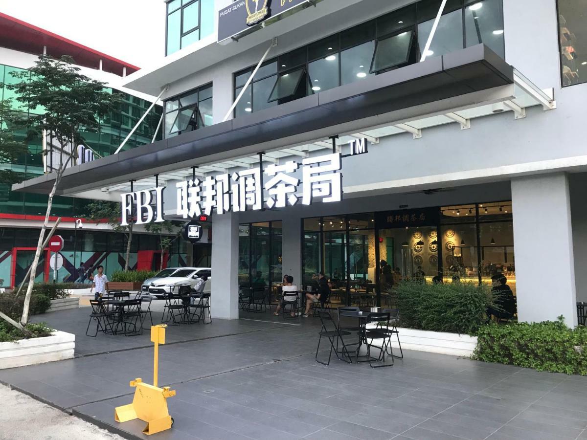 Апартаменты Mosaic Souhtkey Highfloor 2Br 2-6Pax 5Mins Jbciq&Sentosa Джохор-Бару Экстерьер фото